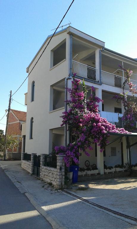 Apartments Davor Biograd Na Moru Exterior foto